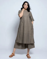 Women Solid Cotton Kurta Set